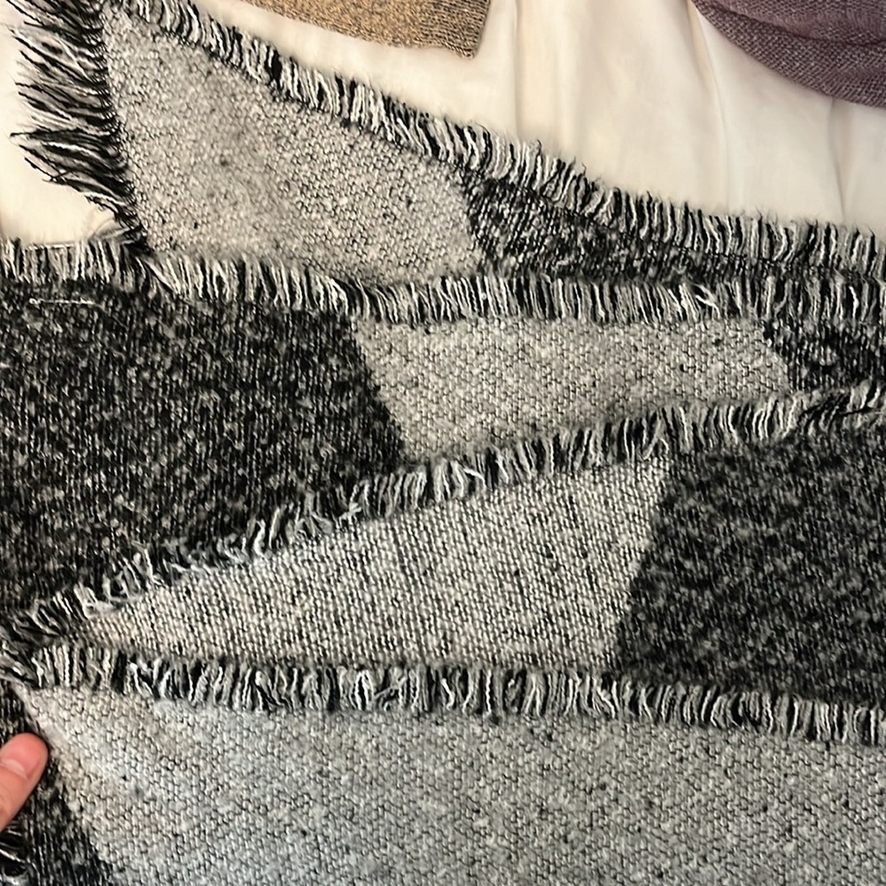 Scarf - Picture 3 of 3